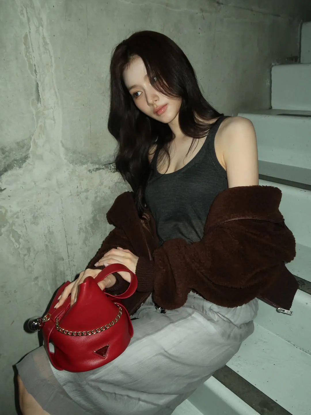 G9V3noXaUAEAKkN.jpeg 미나토자키 사나 근황