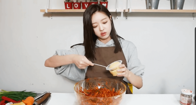 외국인과 한국인의 마늘 사용