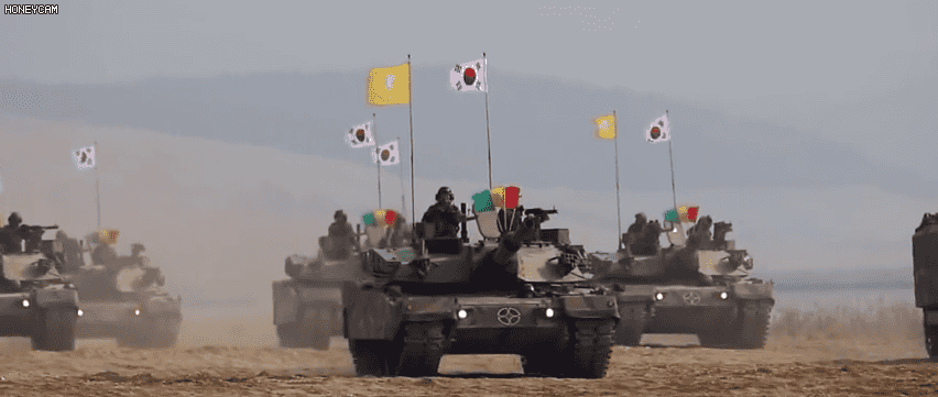 일본 한국에도 탱크 있냐? ㅋㅋ