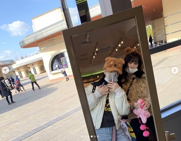    같이 일본 여행한 나연 모모