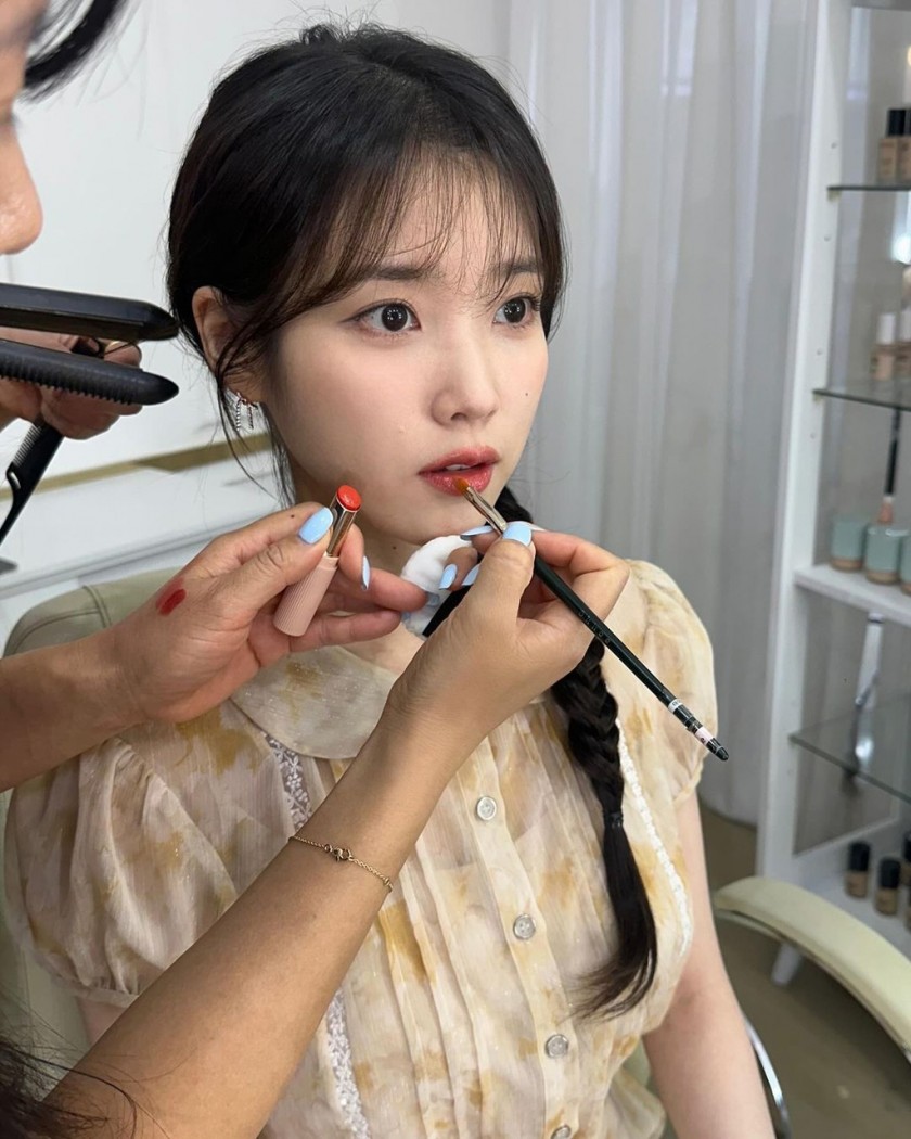 아이유 셀카 인스타그램