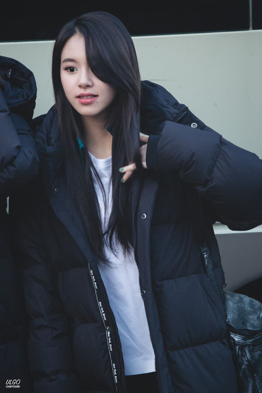    180115 아육대 출근 채영 by 울고보채영