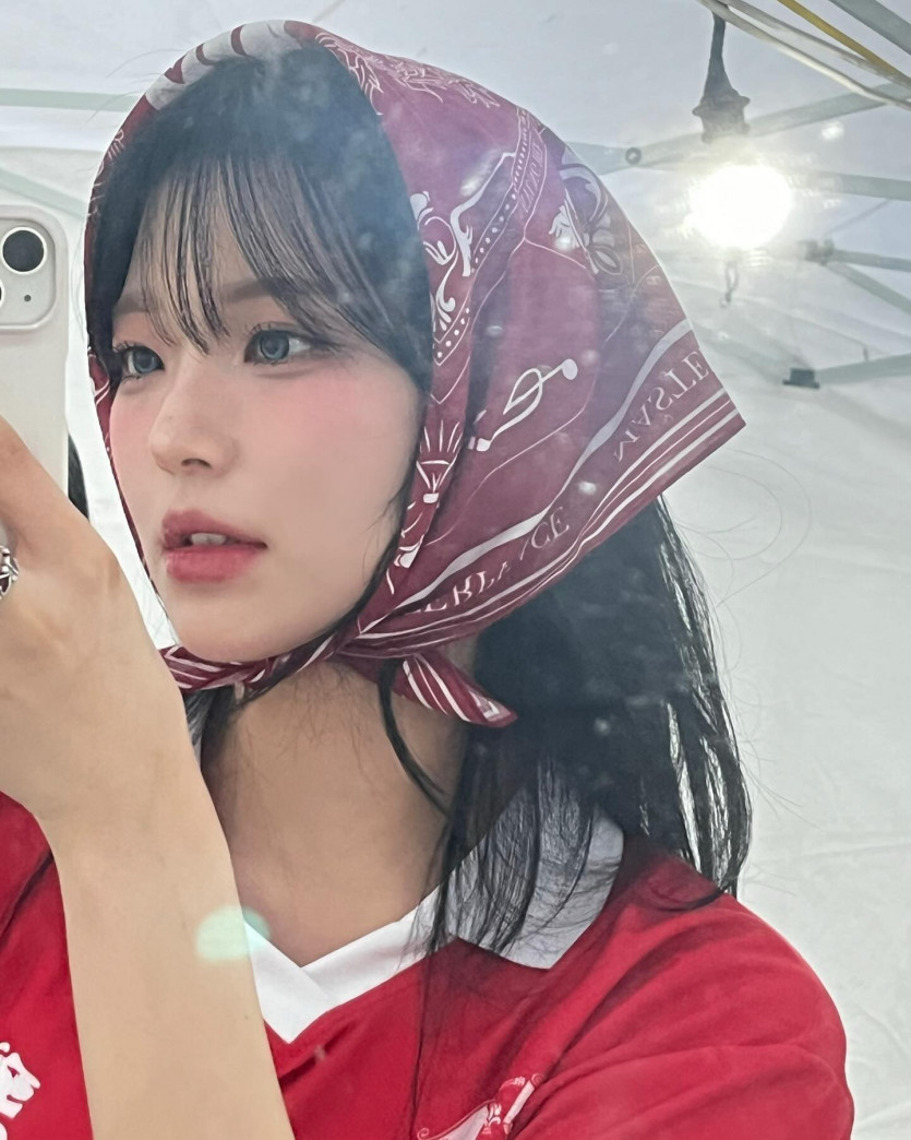    fromis9 백지헌