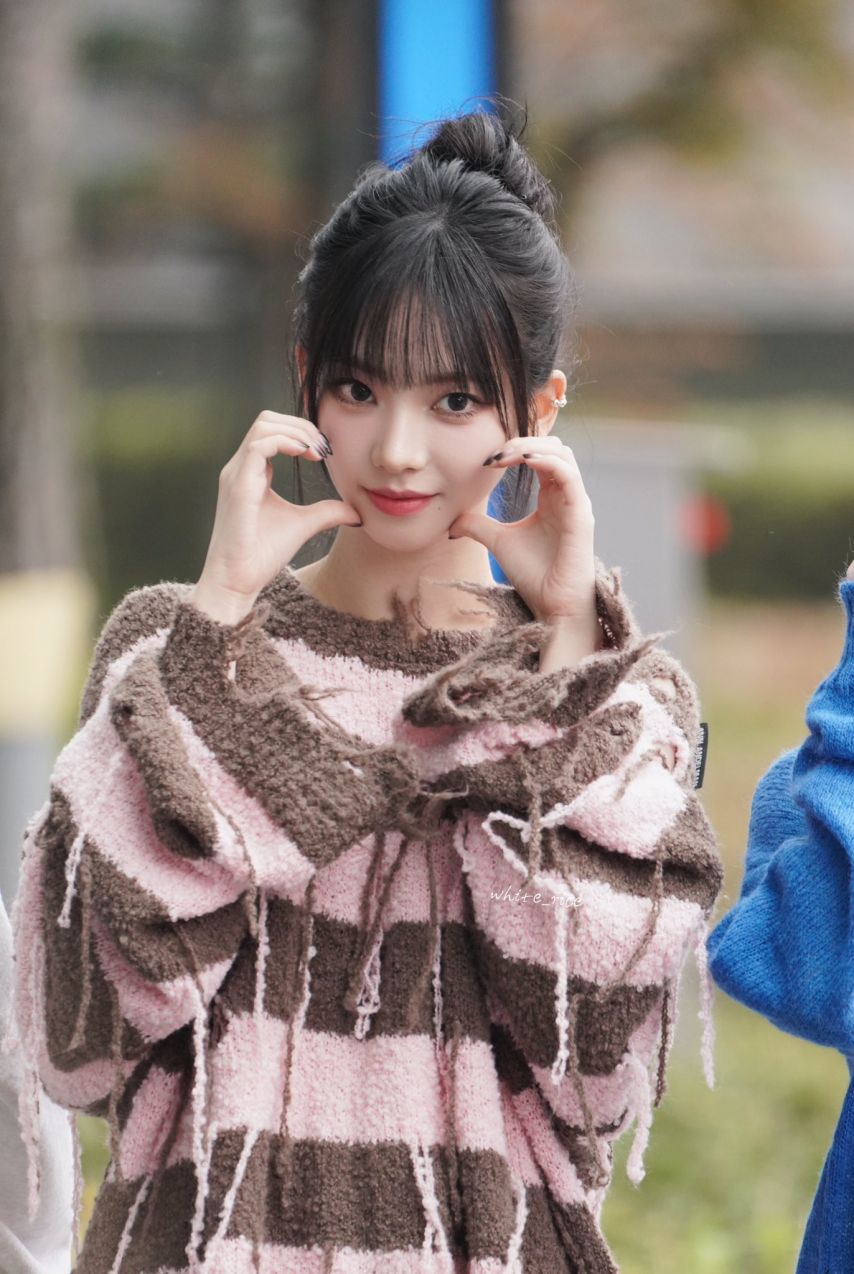거적때기 미모로 커버하는 에스파 카리나