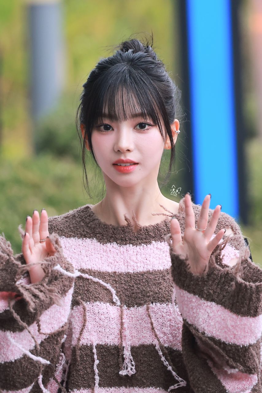 거적때기 미모로 커버하는 에스파 카리나