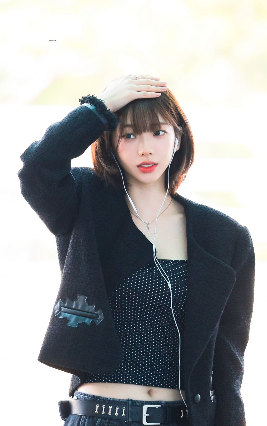 최근 에스파 카리나 공항 실물 직찍 미모