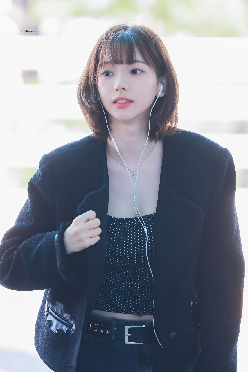 최근 에스파 카리나 공항 실물 직찍 미모