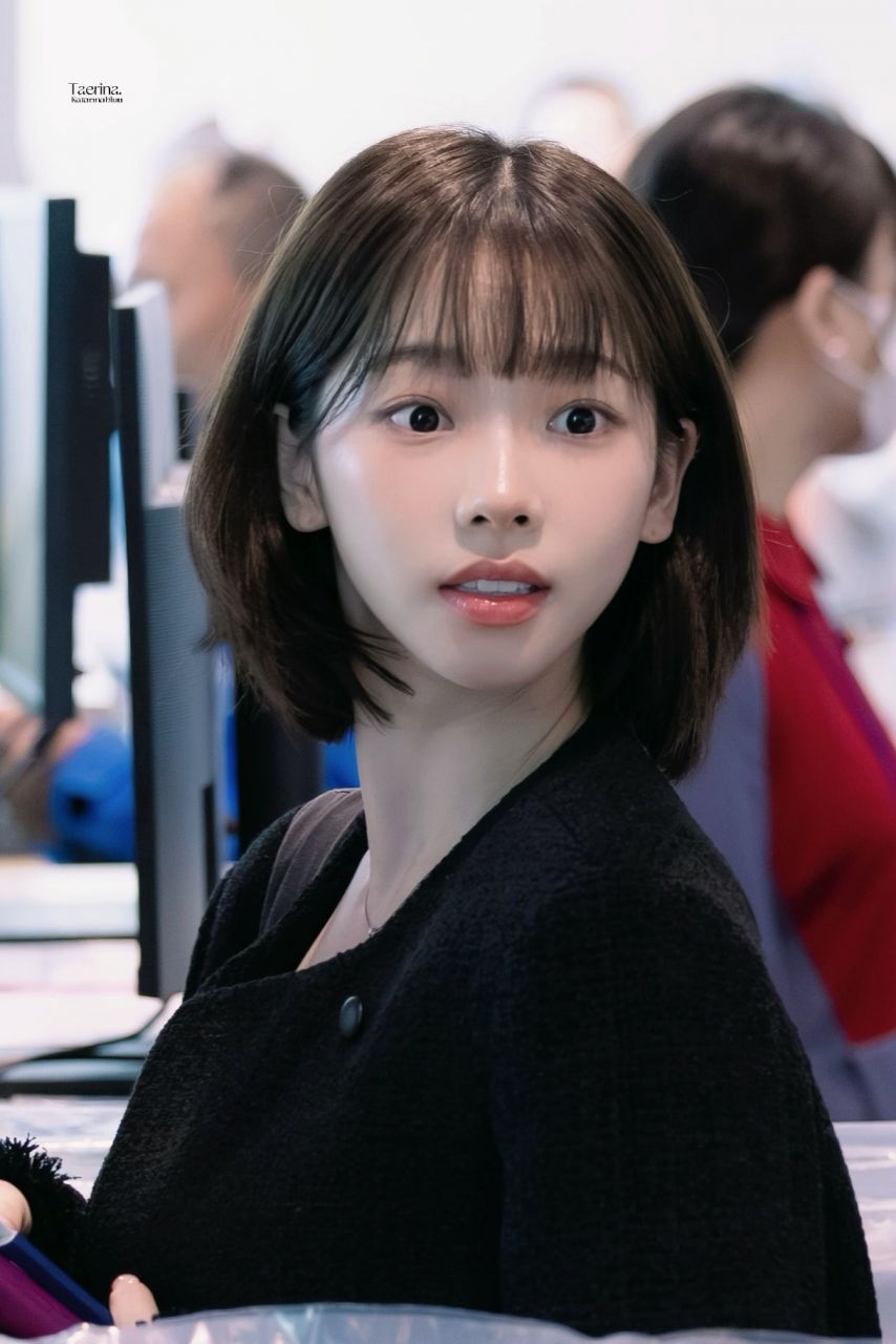 최근 에스파 카리나 공항 실물 직찍 미모