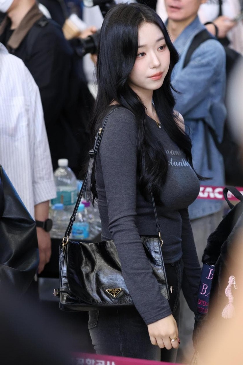 트리플에스 김채연 공항 포토