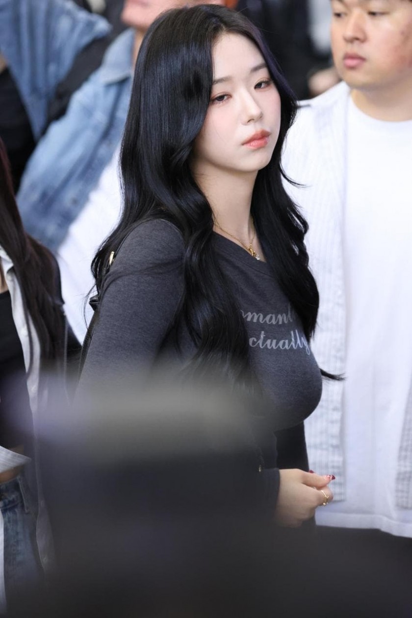 트리플에스 김채연 공항 포토