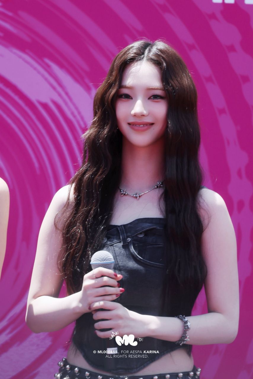 250511 SM TOWN 콘서트 LA 에스파 카리나