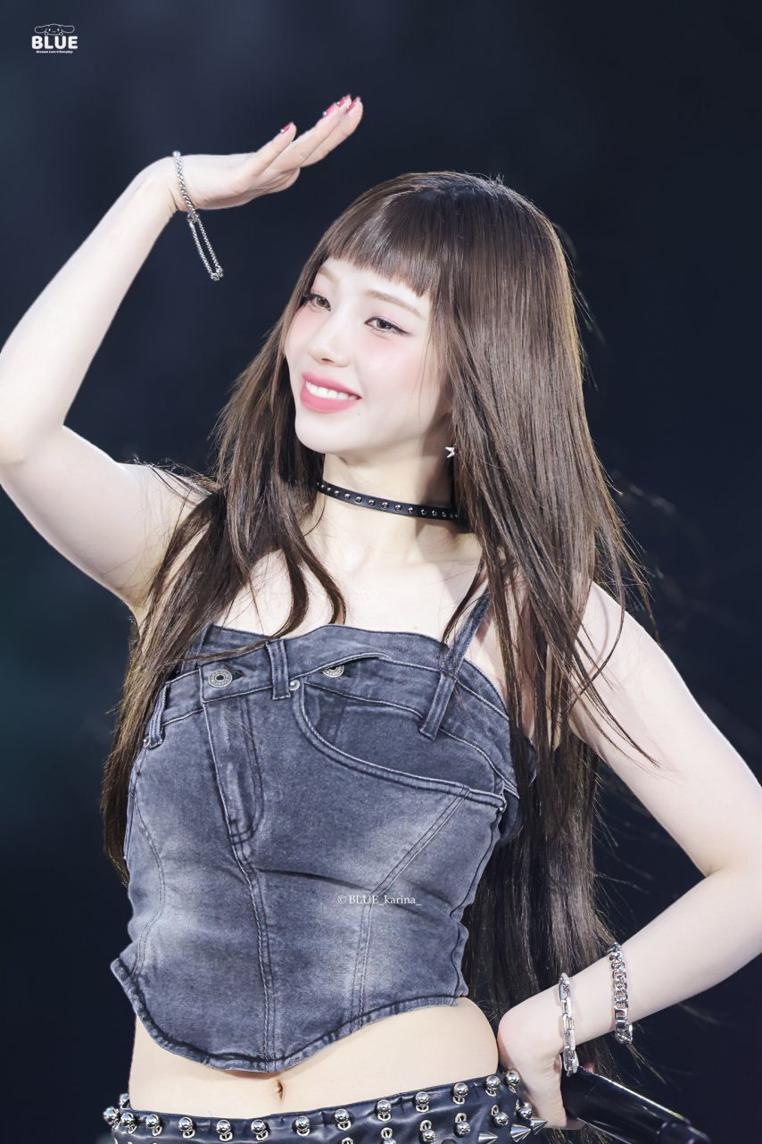 250511 SM TOWN 콘서트 LA 에스파 카리나