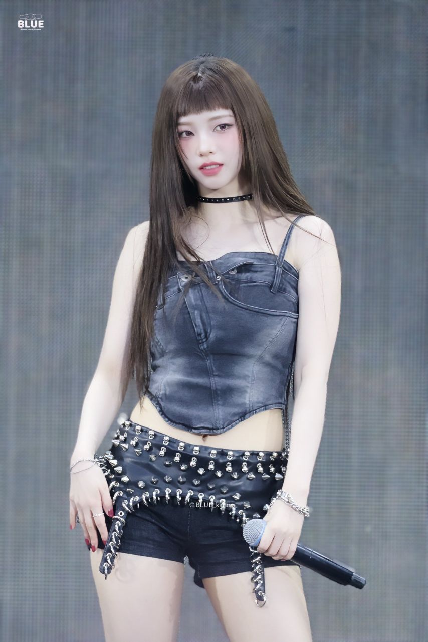 250511 SM TOWN 콘서트 LA 에스파 카리나