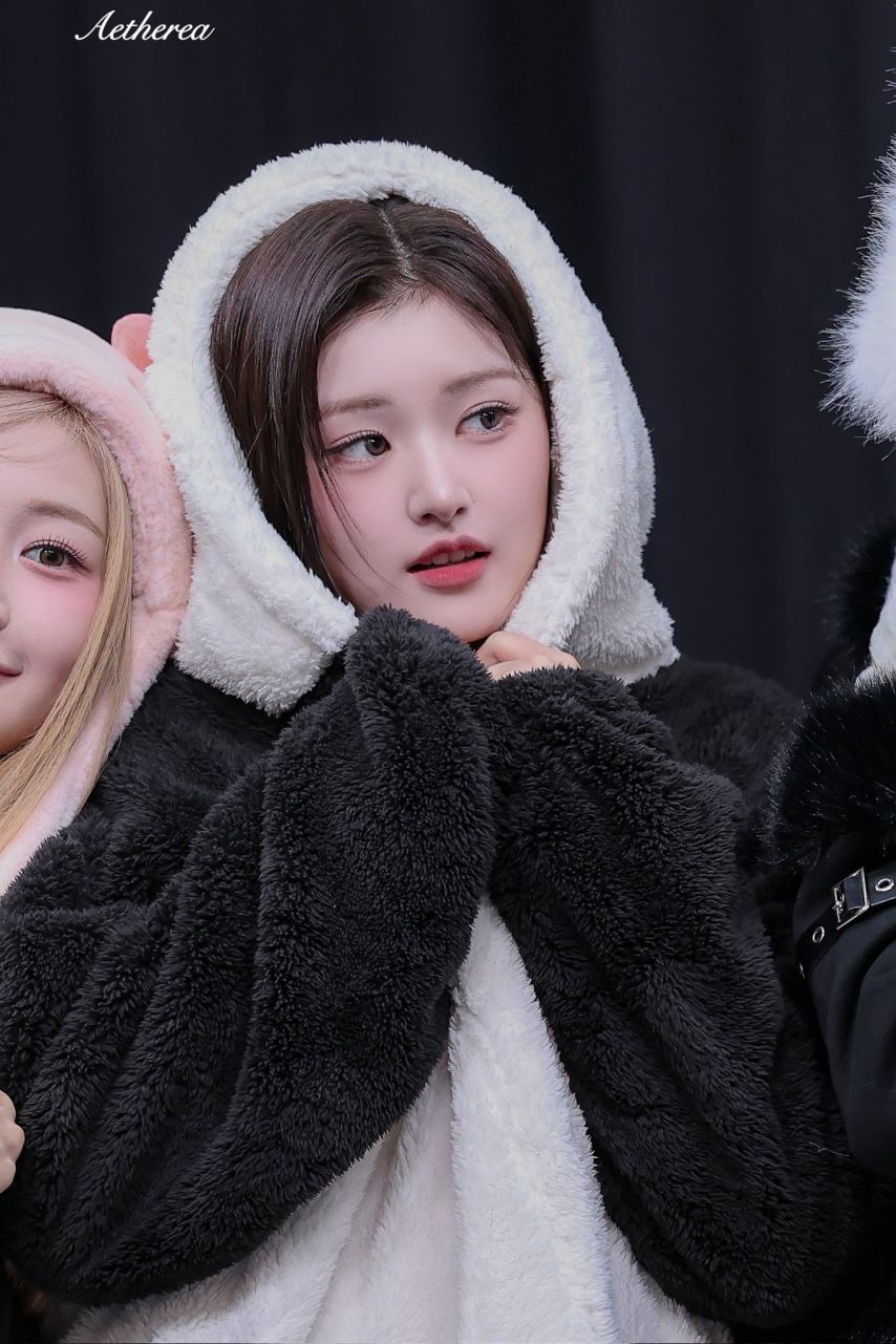 피프티피프티 아테나