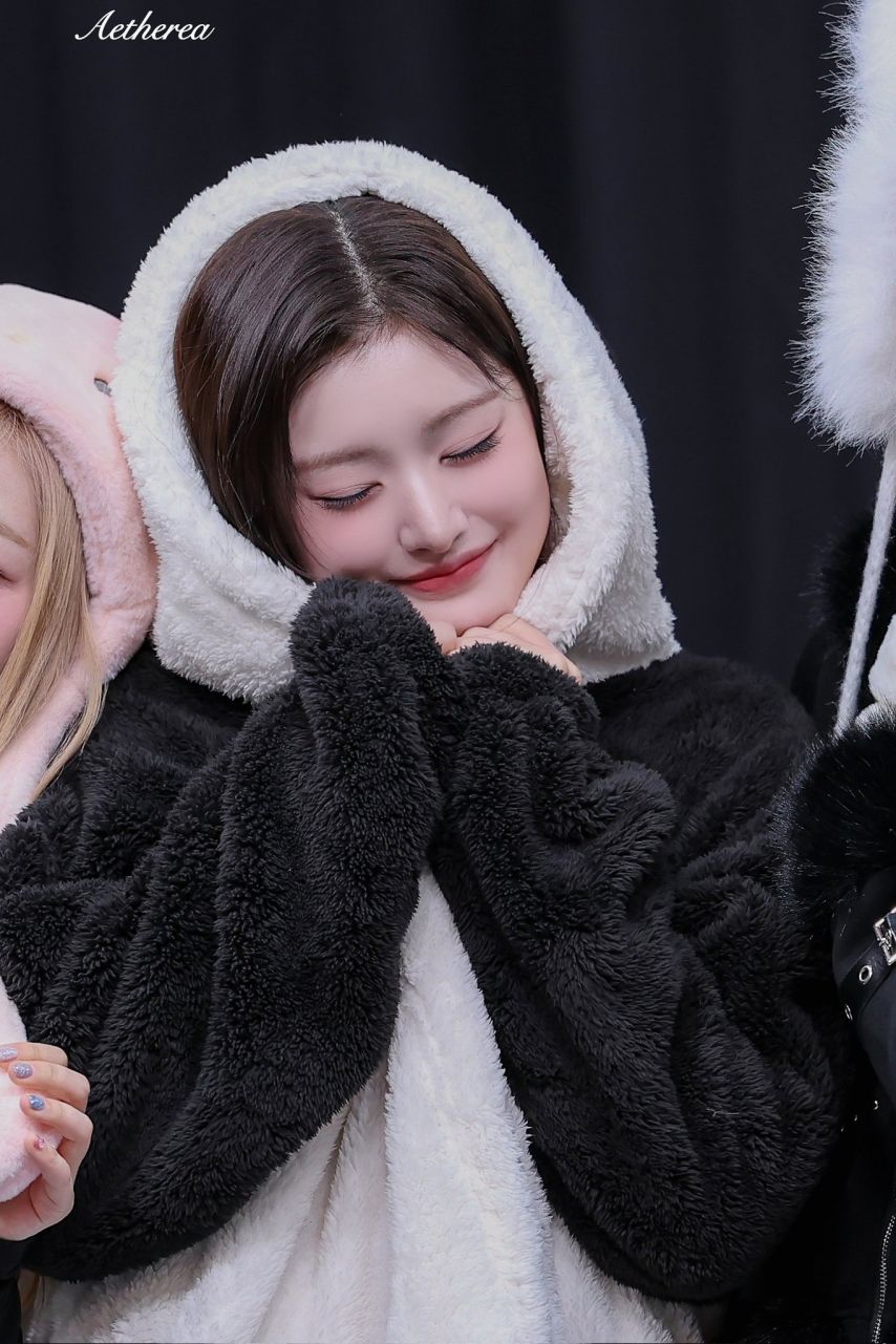 피프티피프티 아테나