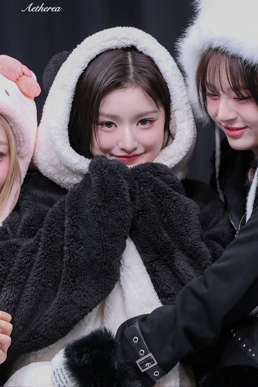 피프티피프티 아테나
