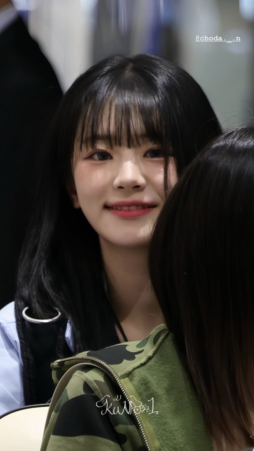 카트타고 쭈굴대는 QWER 멤버들