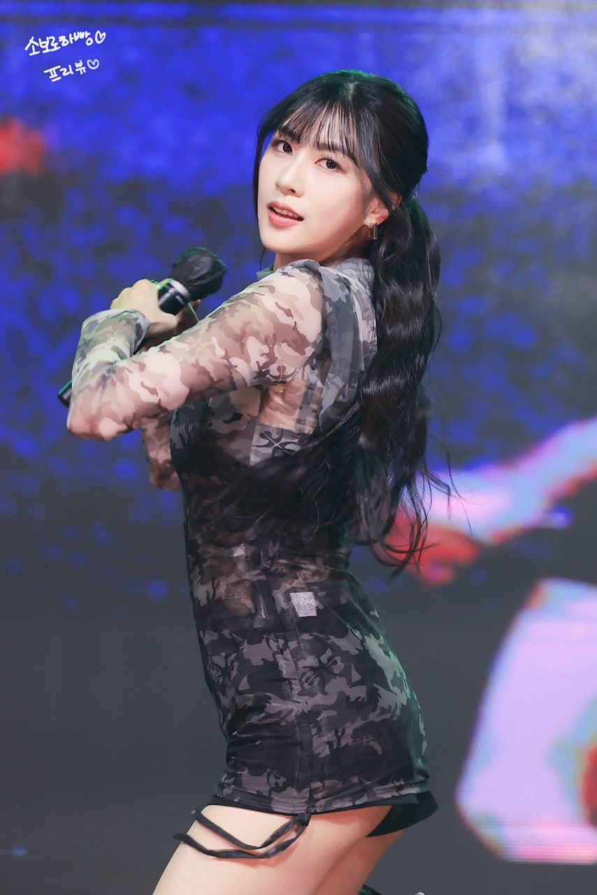 에이핑크 오하영 무대앞 팬서비스